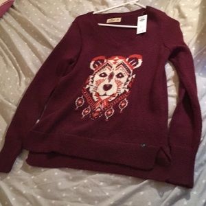 Hollister tiger winter sweater